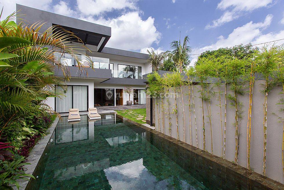 Villa Dijual di Mengwi