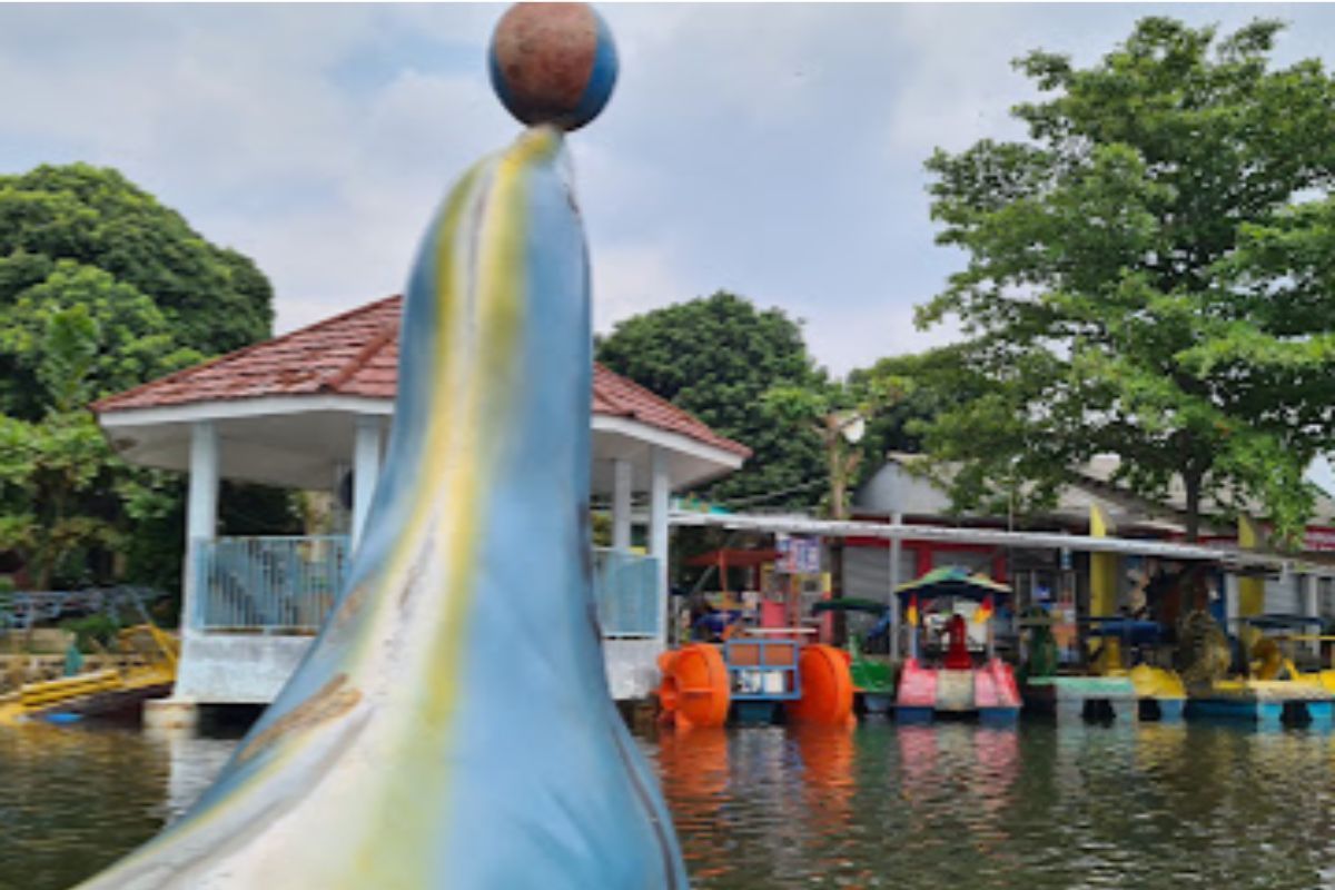 Wahana Permainan Air.jpg