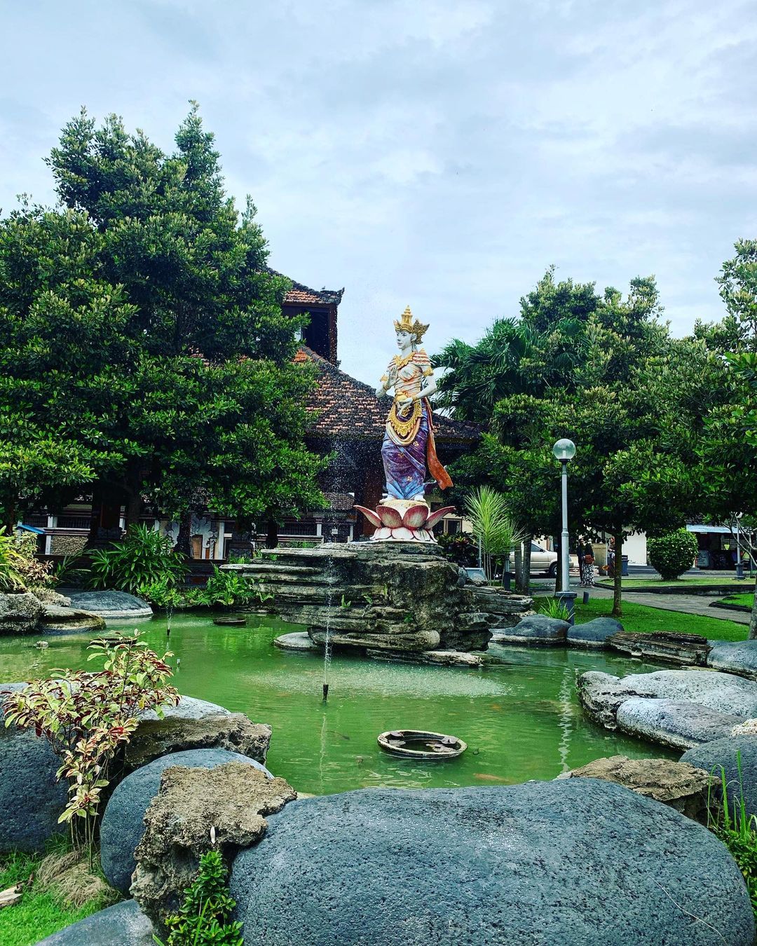 asal usul Pura Rambut Siwi.jpg