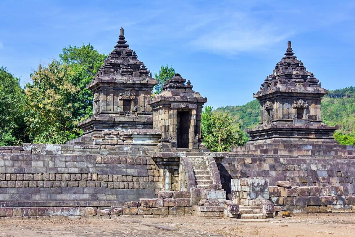 candi barong