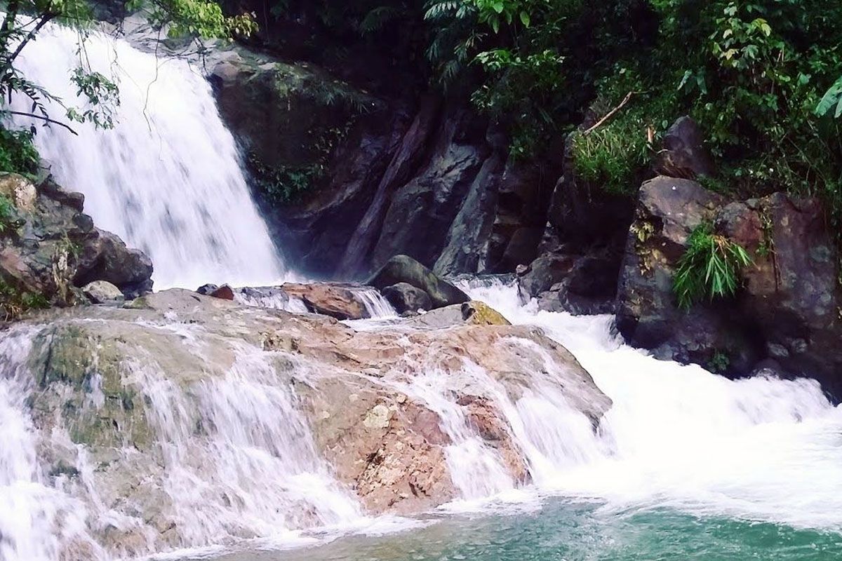 daya tarik curug hordeng.jpg