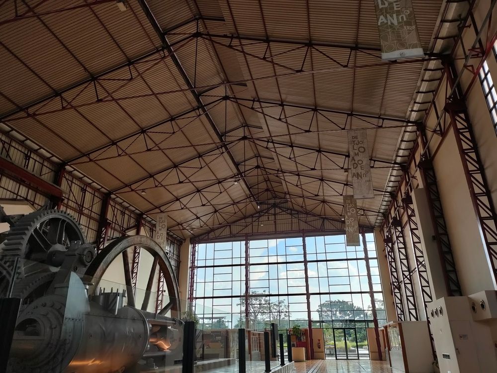 fasilitas de tjolomadoe.jpg