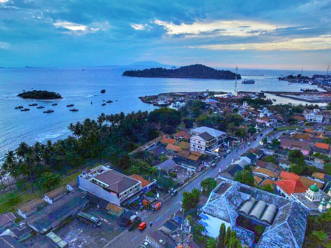 gambar pantai mabak cilegon.jpg
