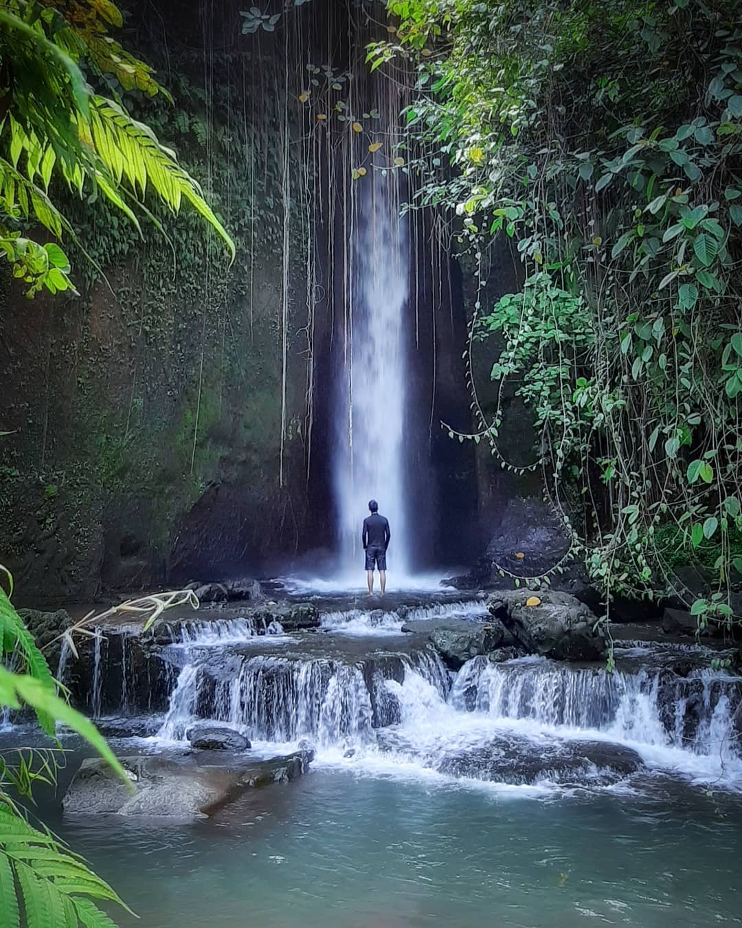 gambar sumampan waterfall.jpg