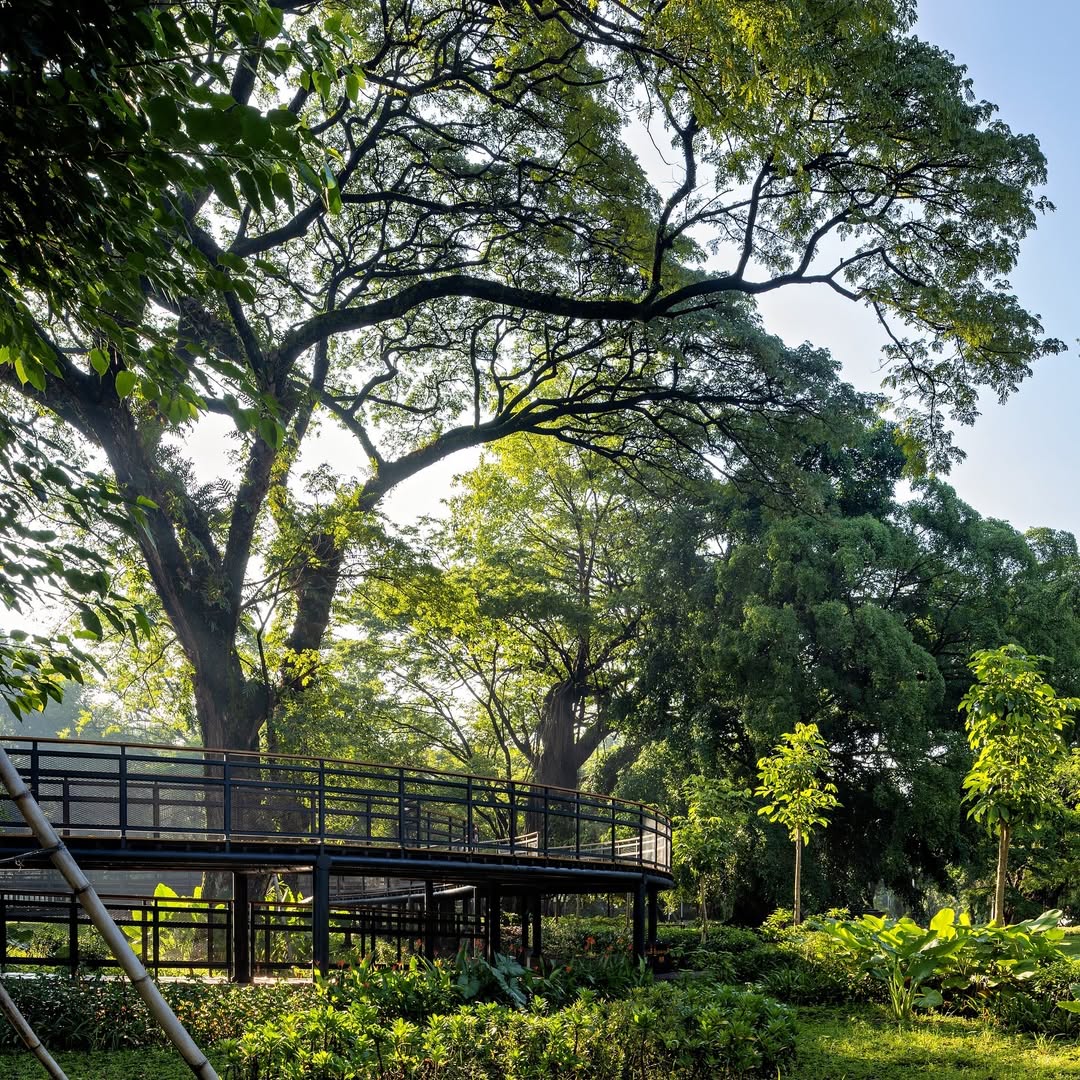 gambar taman balekambang.jpg
