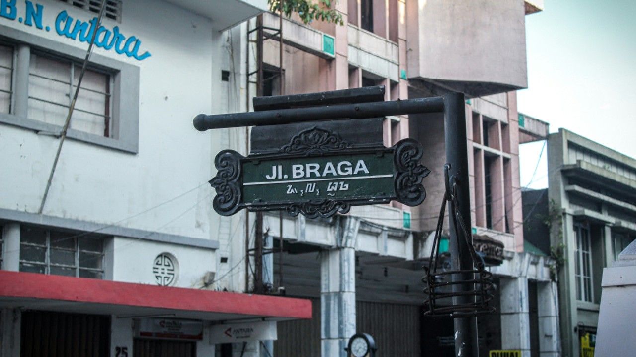 jalan braga.jpg