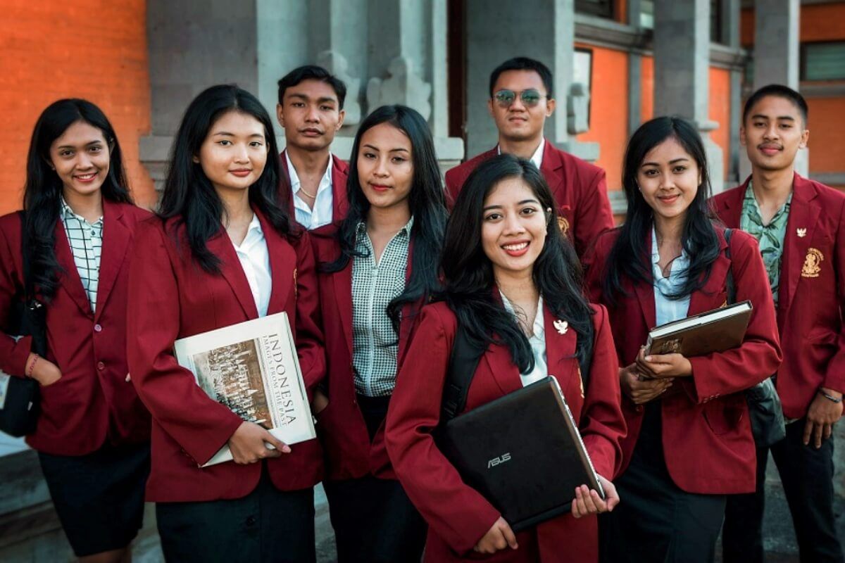 jalur masuk isi denpasar