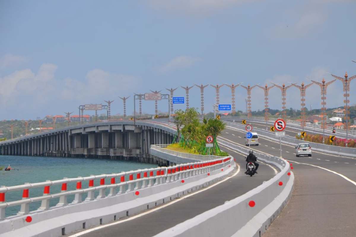 jalur motor jalan tol mandara bali