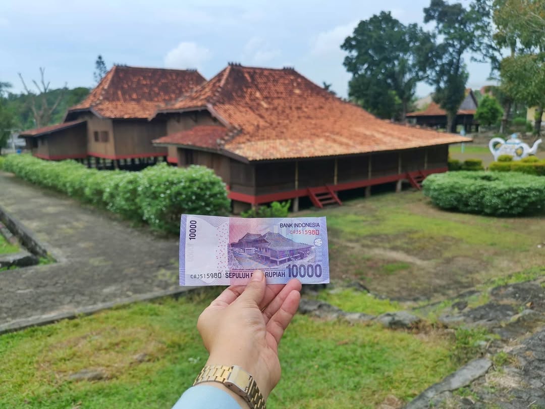 koleksi museum balaputra dewa.jpg