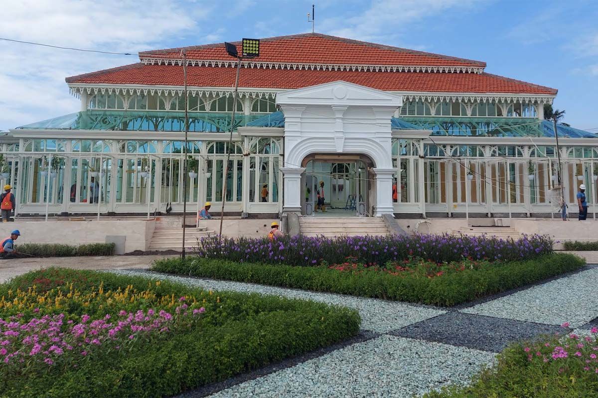 kompleks pura mangkunegaran.jpg