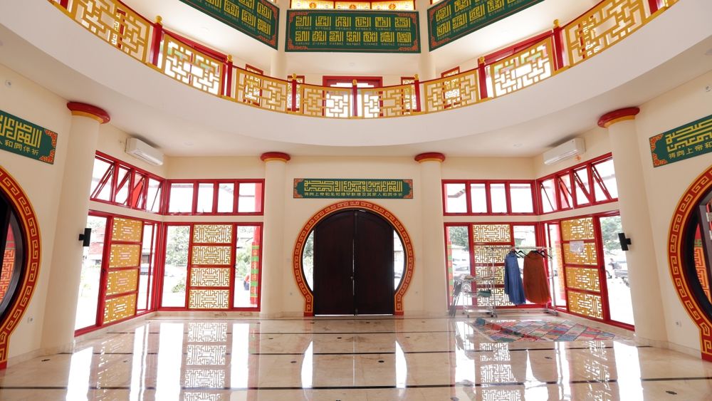 Mengenal Masjid Babah Alun, Bernuansa Oriental Persembahan Jusuf Hamka