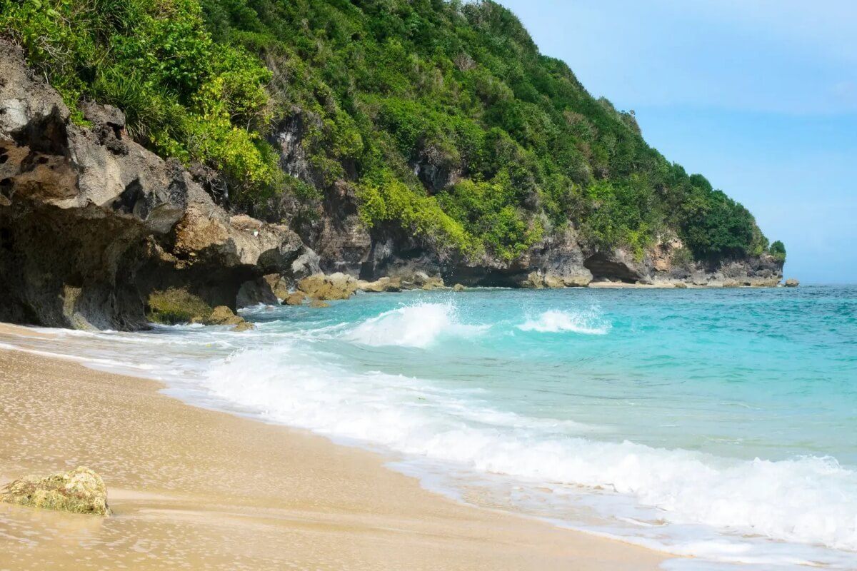 pantai gunung payung