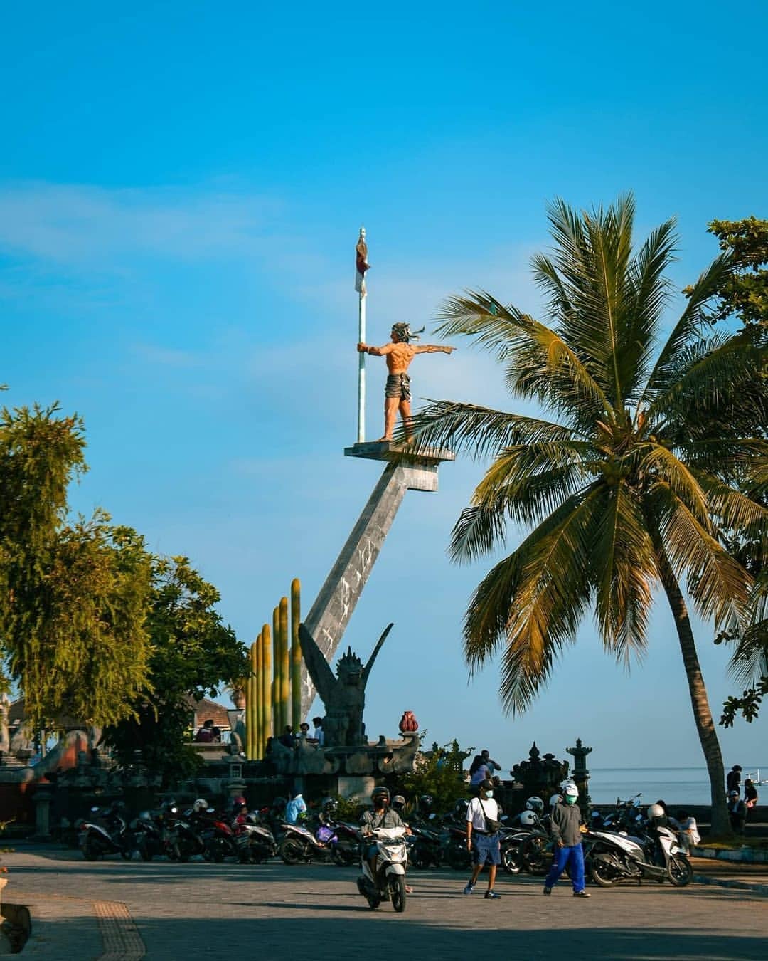 pelabuhan buleleng.jpg