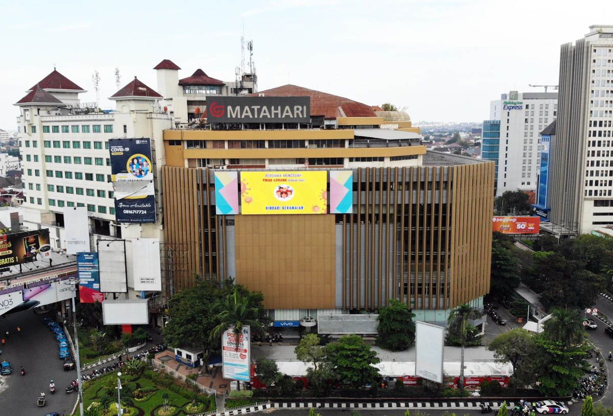 plasa simpang lima.jpg
