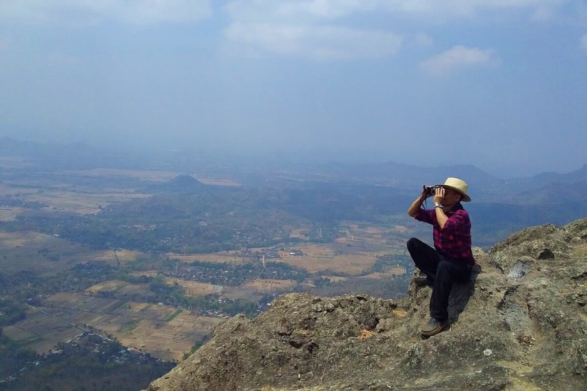 puncak laskar pelangi sukoharjo