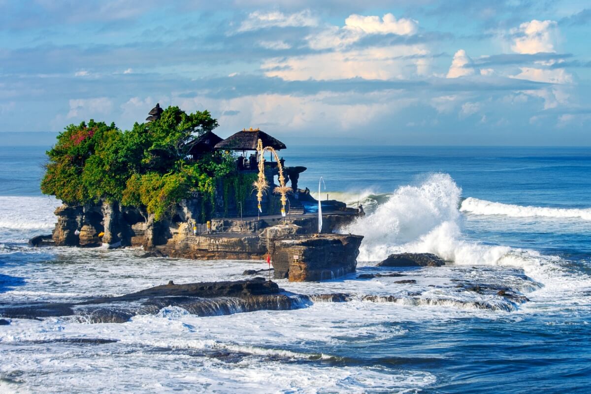 pura luhur tanah lot