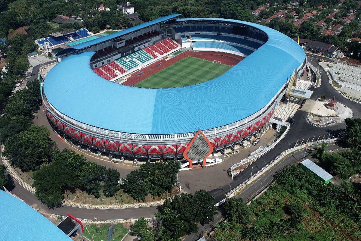 renovasi stadion jatidiri.jpg