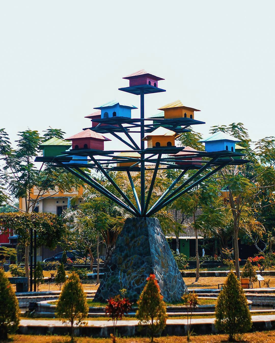 taman kota gergunung klaten.jpg