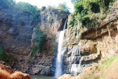 Pesona Indahnya Curug Cimarinjung Sukabumi, Cocok Buat “Healing”