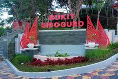 Indahnya Bukit Sidoguro, Dengan Dekorasi Ala Singapura