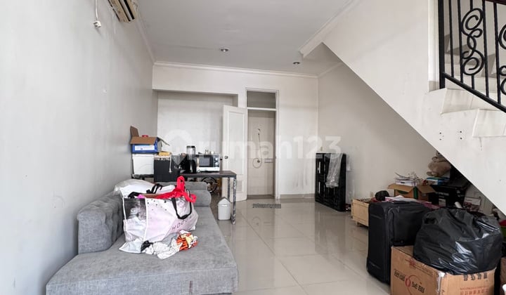 Limited Rumah Green Lake City- West Europe SHM Uk 4X12 Akses Tol