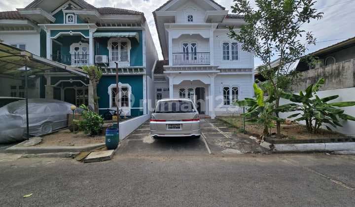 Rumah Mewah Cluster Siap Pakai di Colomadu Solo